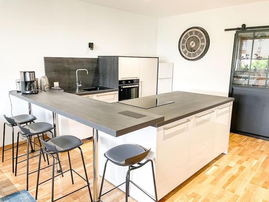 Appartement Cote Jardin - Centre Alençon Esterno foto